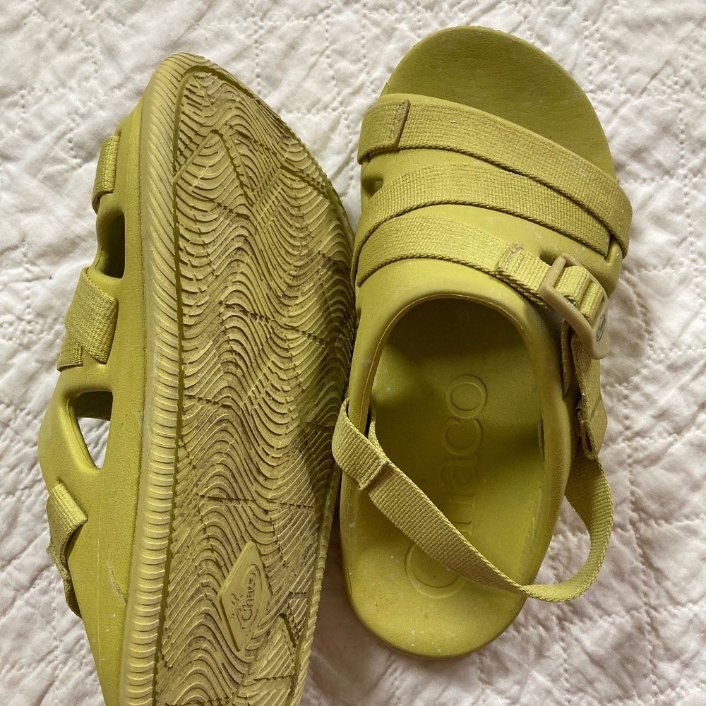Chaco slides/sandal - women’s 7